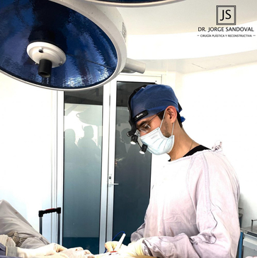 Slider image (5) Dr. Jorge Sandoval - Cirujano Plástico en la Ciudad de México